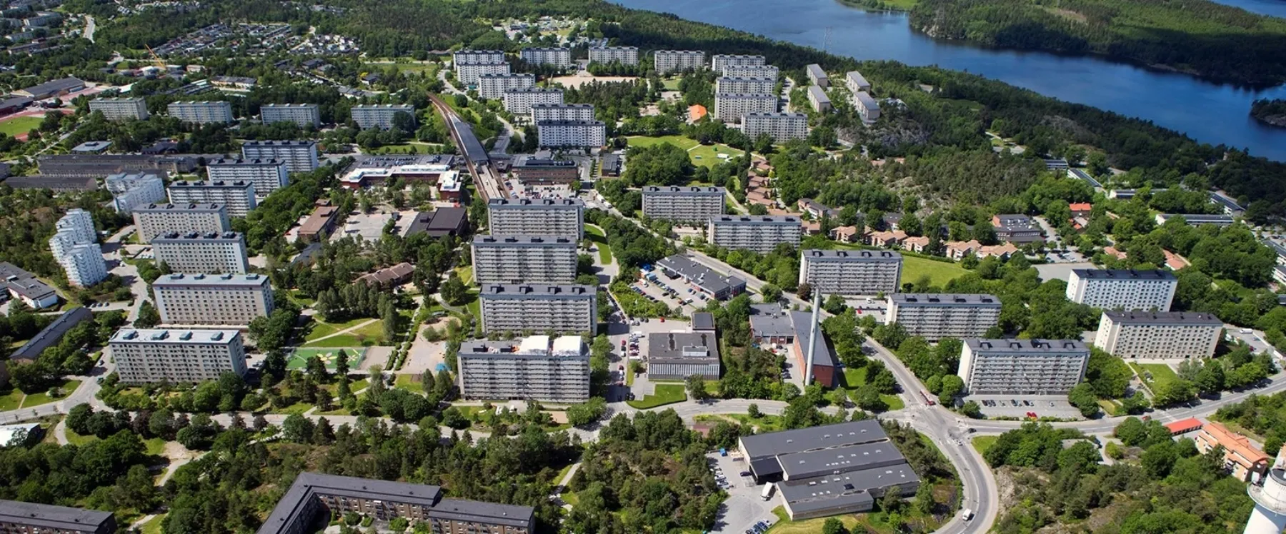 liljebo-fastigheter-hyresratter-flerfamiljshus-stockholm-flygbild