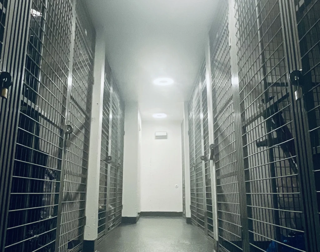 Uppfräschade källargångar och förråd