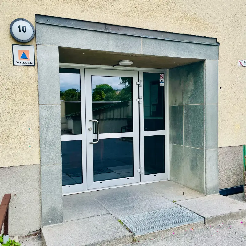 Entrédörrar ger första intrycket!